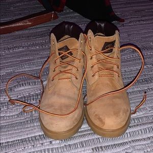 Women’s timberland boots